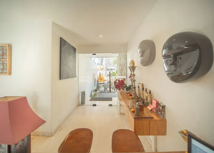 The By Ini Vie Hospitality فيلة *