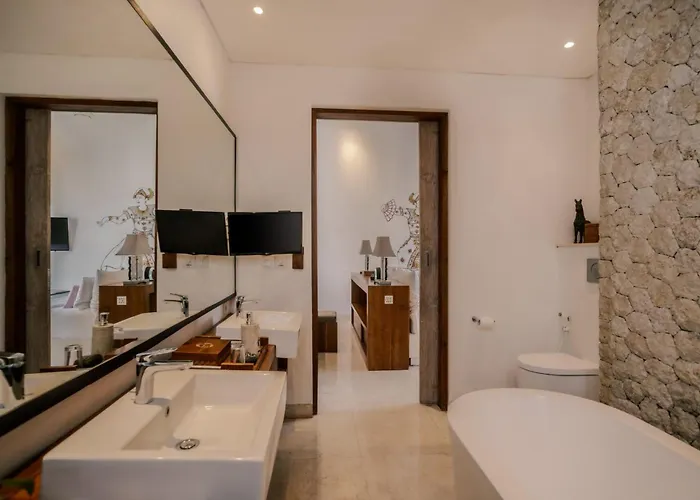 Villa The By Ini Vie Hospitality *