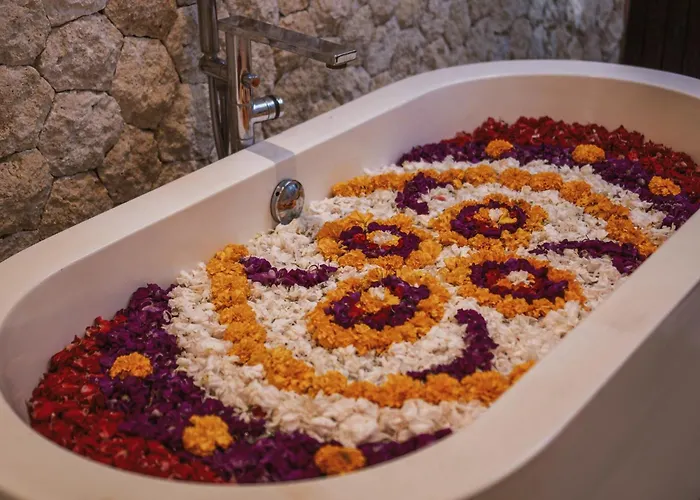 The By Ini Vie Hospitality 金巴兰