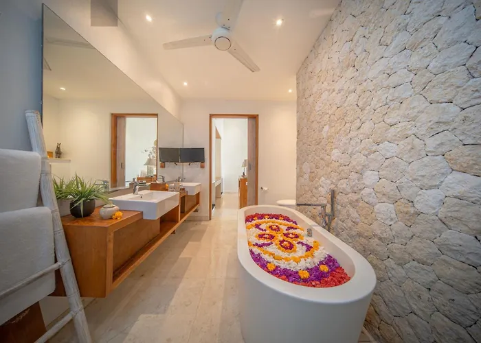 Villa The By Ini Vie Hospitality